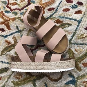 Steve Madden platform sandals